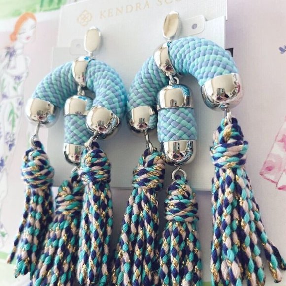 Kendra Scott Masie statement tassel drop earrings - Picture 2 of 4